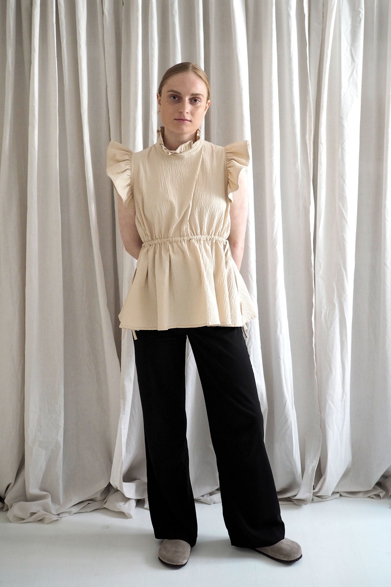 THEA TOP
