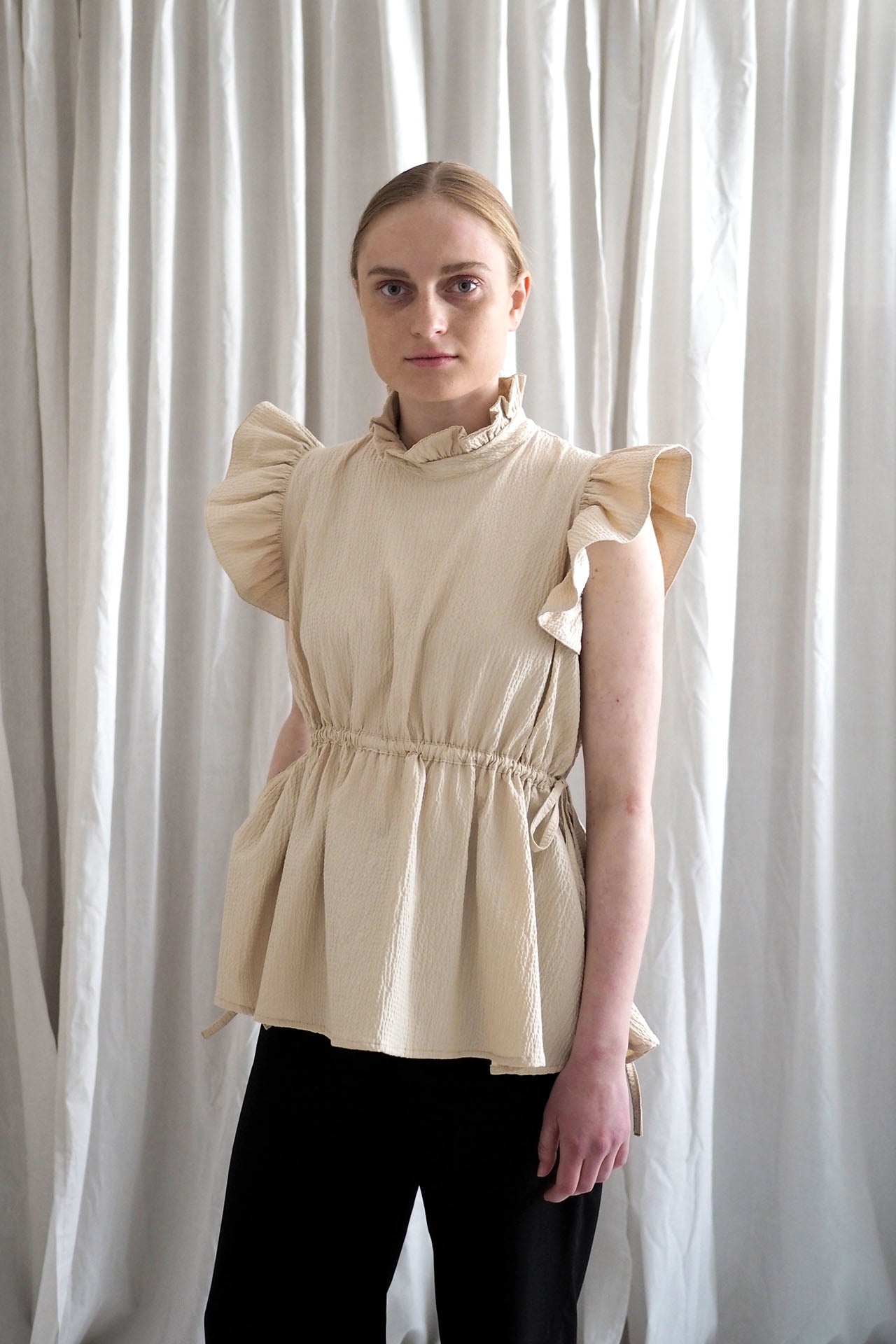 THEA TOP